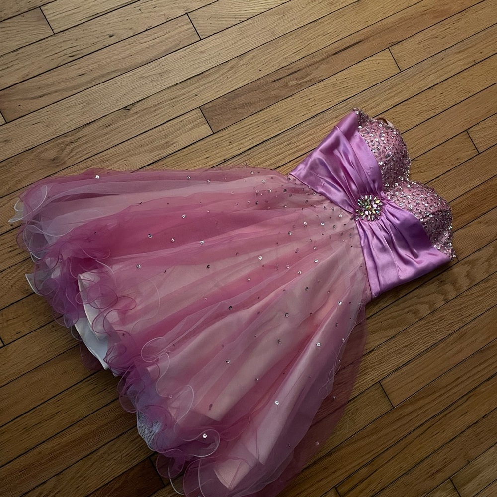 Prom Dress - Picture 8 of 10